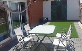 Espectacular Ático de 2 dormitorios con garaje y terraza privada de 30 m2